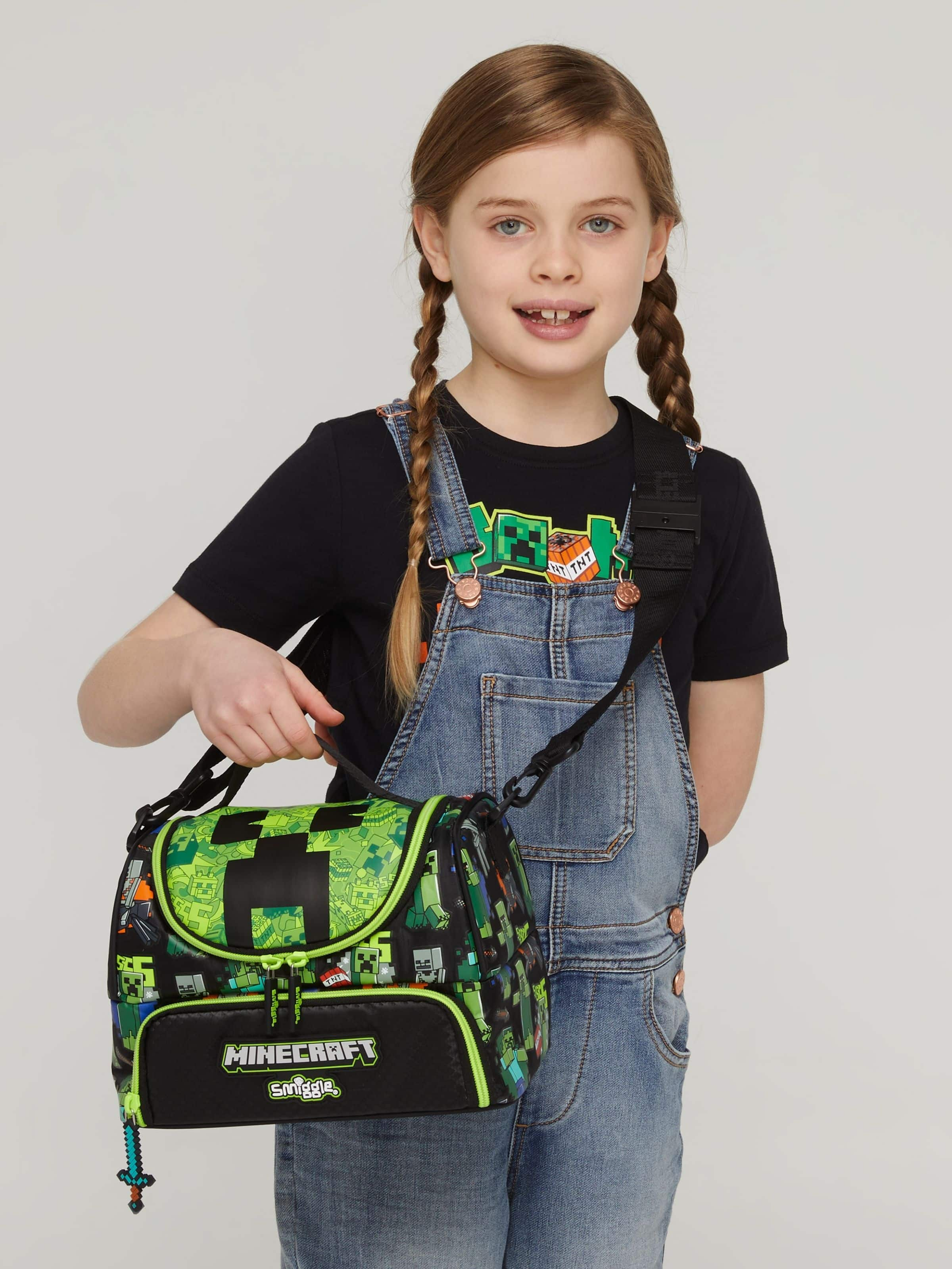 Smiggle hot sale lunch bag